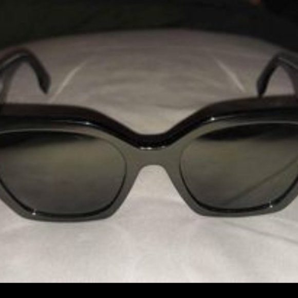 FENDI ROMA SUNGLASSES